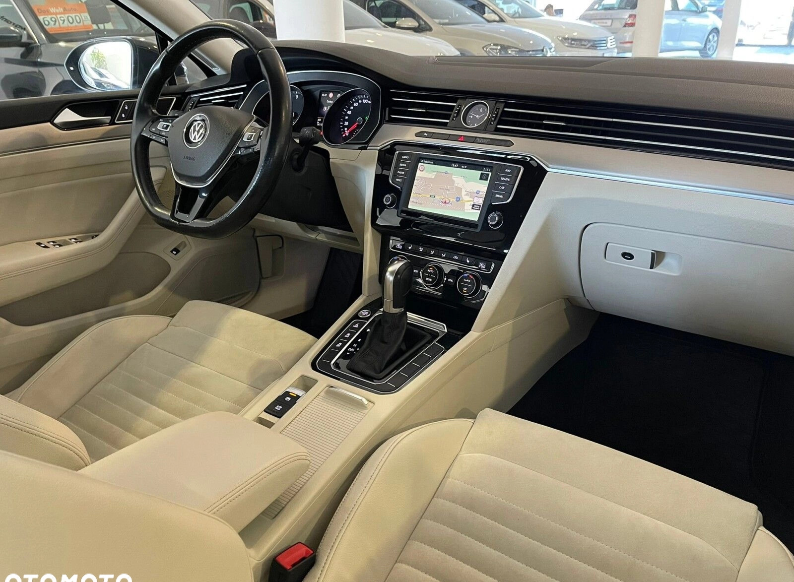 Volkswagen Passat cena 67500 przebieg: 141125, rok produkcji 2015 z Śmigiel małe 781